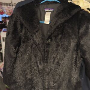 Patagonia Girls  Black Teddy Jacket